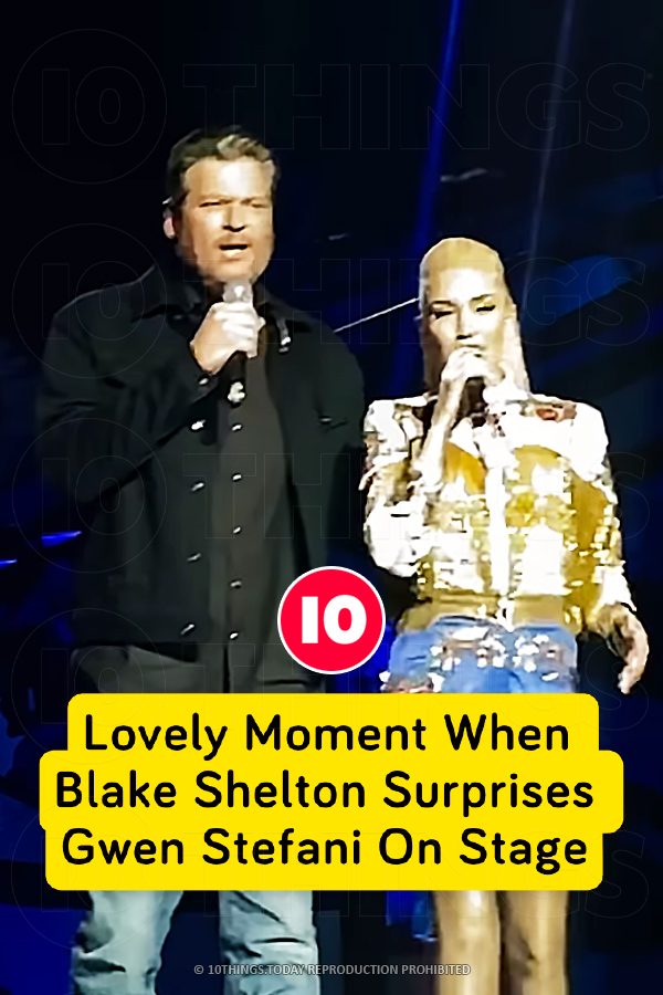 Lovely Moment When Blake Shelton Surprises Gwen Stefani On Stage