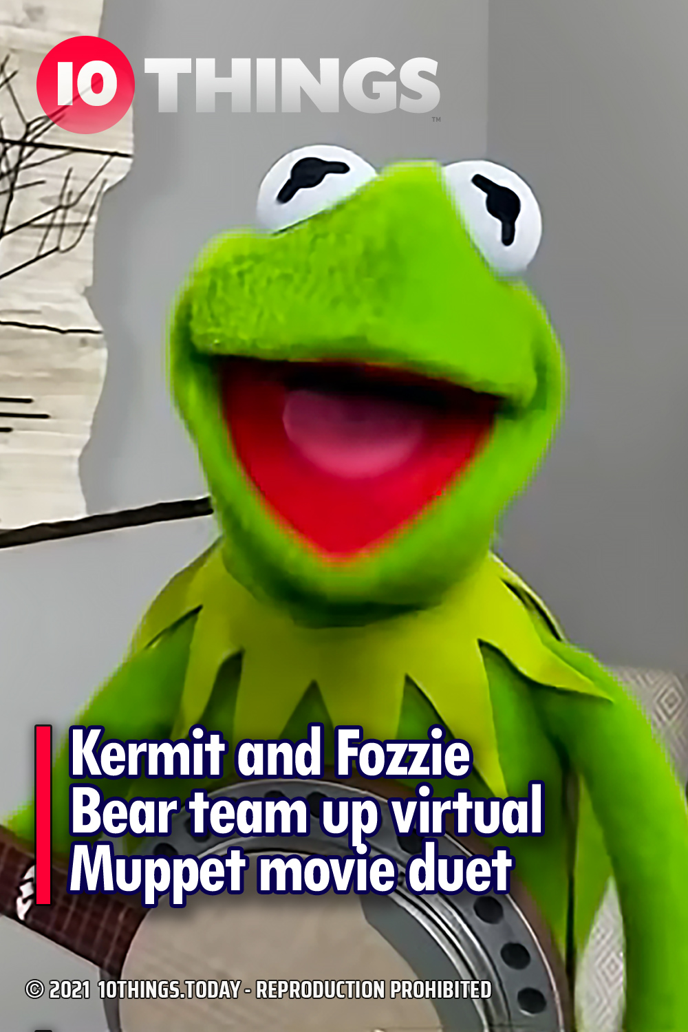 Kermit and Fozzie Bear team up virtual Muppet movie duet