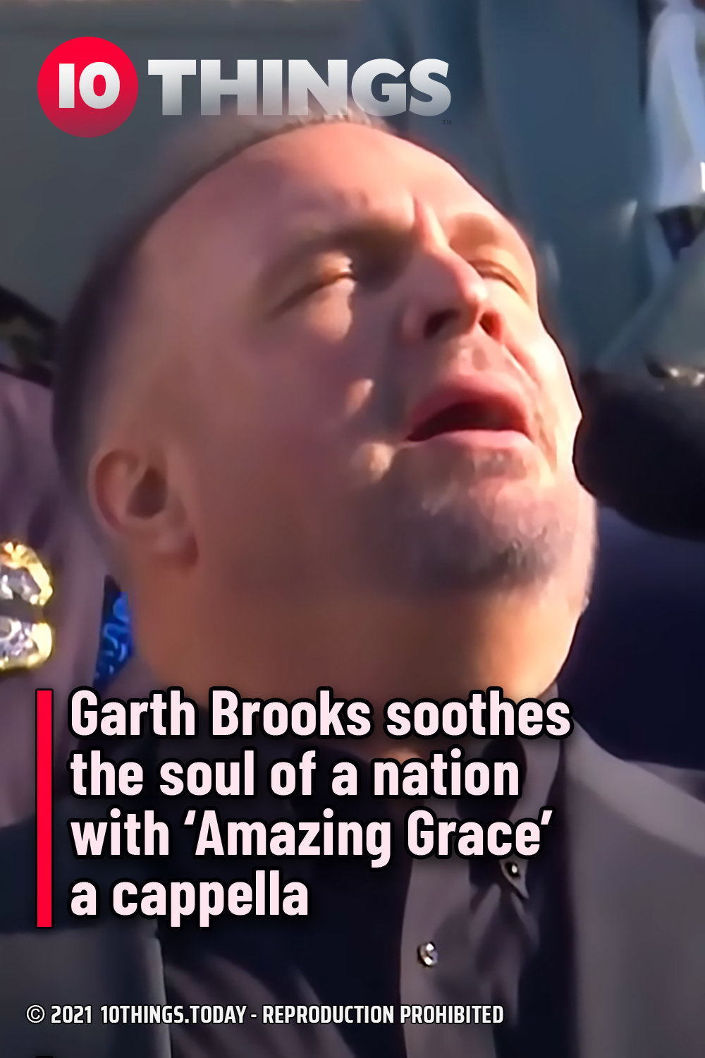 Garth Brooks soothes the soul of a nation with ‘Amazing Grace’ a cappella