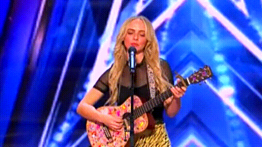 Madilyn Bailey turns hate comments into a hit song at the AGT audition