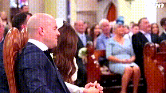 Wedding guests surprise bride and groom by singing ‘Stand by Me’
